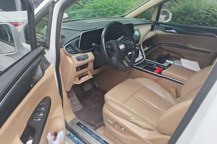 Used Buick GL8 2021 ES Land Cruiser 653T Luxury Edition Driver Seat