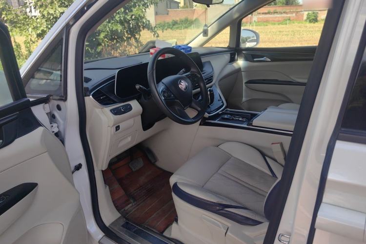 Used Buick GL8 2021 ES Land Cruiser 653T Luxury Edition Driver Seat