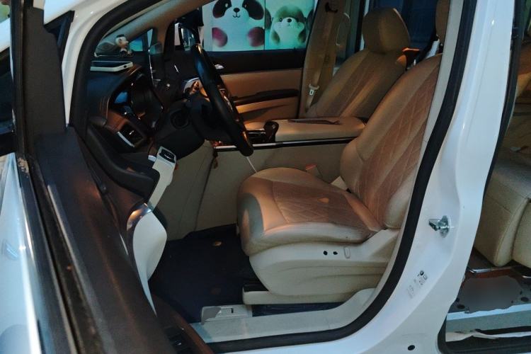 Used Buick GL8 2021 Land Cruiser Executive Class 652T Comfort Model Driver Seat