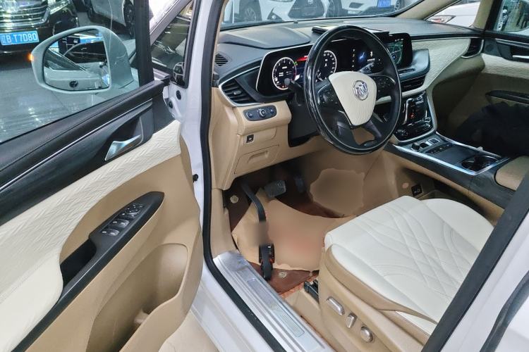 Used Buick GL8 2021 ES Land Cruiser 653T Luxury Edition Driver Seat