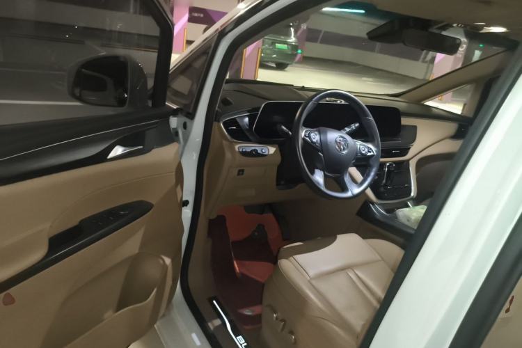 Used Buick GL8 2021 ES Landtrek 653T Smart Luxury Model Driver Seat