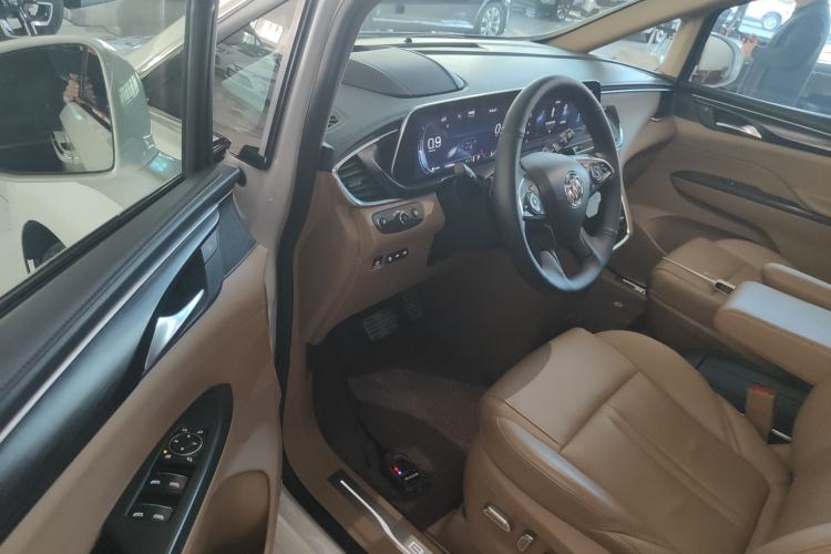 Used Buick GL8 2021 ES Land Cruiser 653T Smart Flagship Model Driver Seat