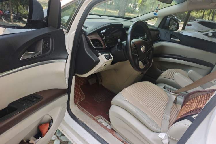 Used Buick GL8 2021 Land Cruiser Executive Class 652T Luxury Model Driver Seat