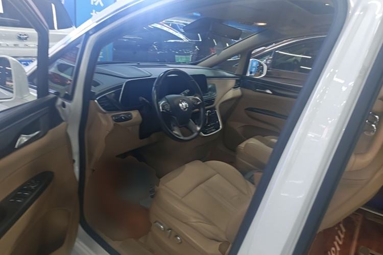 Used Buick GL8 2021 ES Land Cruiser 653T Luxury Edition Driver Seat