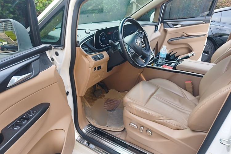 Used Buick GL8 2021 ES Land Cruiser 653T Luxury Edition Driver Seat