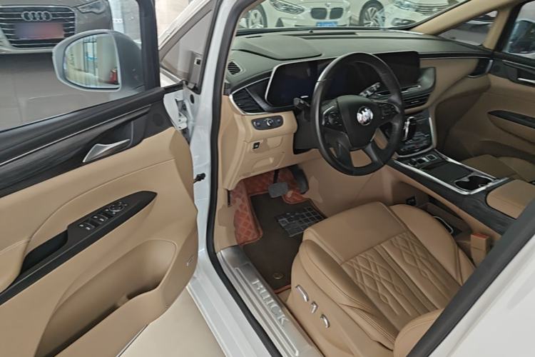Used Buick GL8 2021 ES Land Cruiser 653T Flagship Model Driver Seat