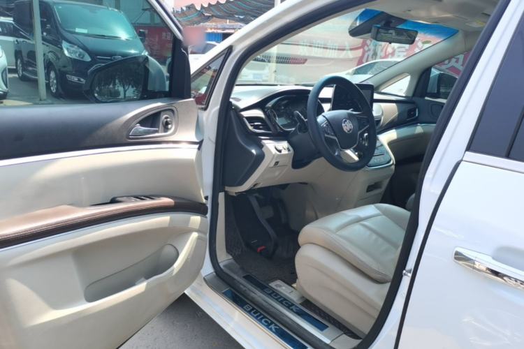 Used Buick GL8 2021 Land Cruiser Executive Class 652T Smart Luxury Model Driver Seat