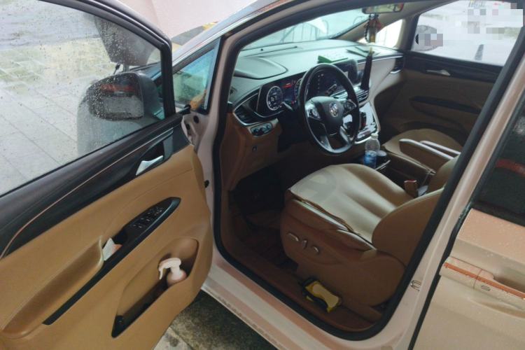 Used Buick GL8 2021 ES Landtrek 653T Luxury Model Driver Seat