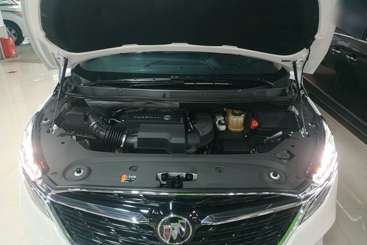 Used Buick GL8 2021 ES Landtrek 653T Luxury Model Engine Bay