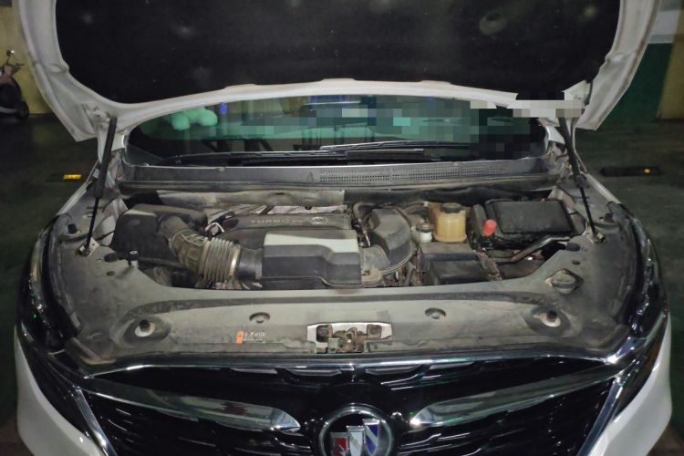 Used Buick GL8 2021 ES Land Cruiser 653T Luxury Edition Engine Bay