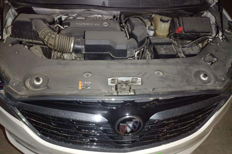 Used Buick GL8 2021 ES Land Cruiser 653T Luxury Edition Engine Bay