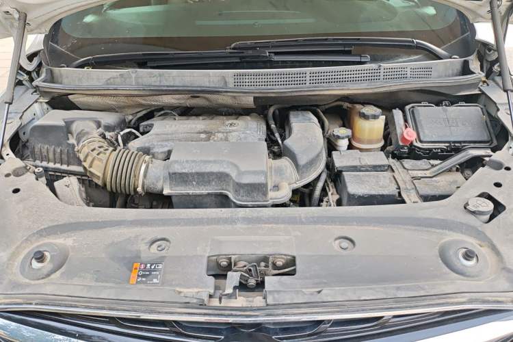 Used Buick GL8 2021 ES Landtrek 653T Comfort Edition Engine Bay
