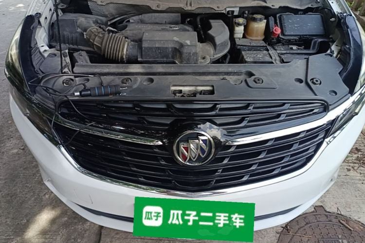 Used Buick GL8 2021 Land Cruiser Executive Class 652T Comfort Model Engine Bay