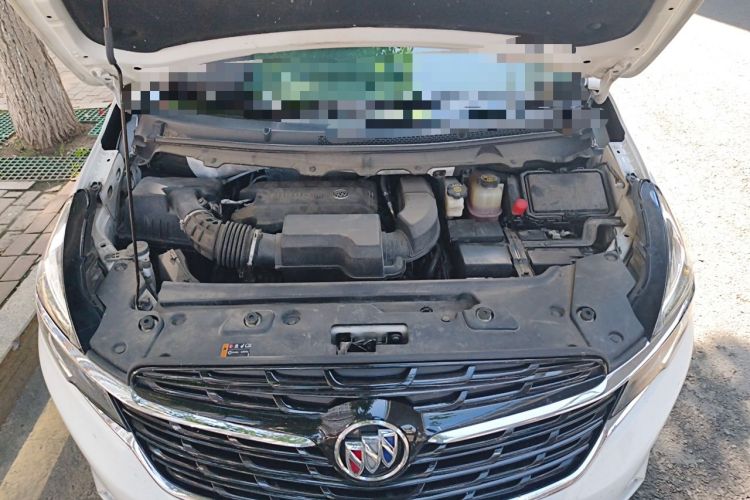 Used Buick GL8 2021 Land Cruiser Executive Class 652T Luxury Model Engine Bay