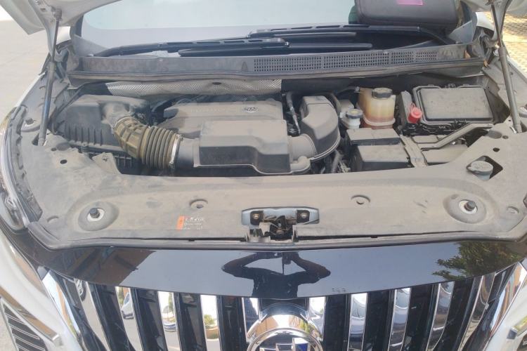 Used Buick GL8 2021 ES Landtrek 653T Comfort Edition Engine Bay