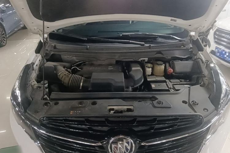 Used Buick GL8 2021 Land Cruiser Executive 652T Premium Model Engine Bay