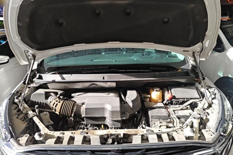 Used Buick GL8 2021 ES Landtrek 653T Comfort Edition Engine Bay