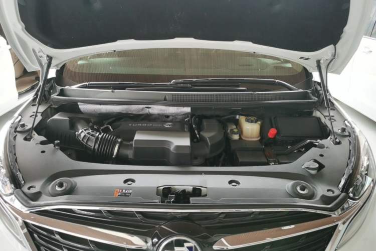 Used Buick GL8 2021 ES Land Cruiser 653T Luxury Edition Engine Bay