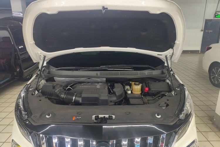 Used Buick GL8 2021 ES Landtrek 653T Comfort Edition Engine Bay