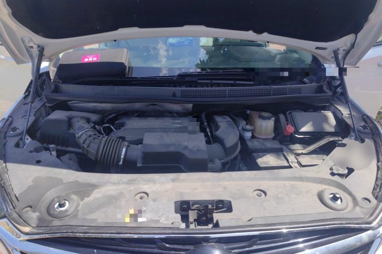 Used Buick GL8 2021 ES Land Cruiser 653T Luxury Edition Engine Bay