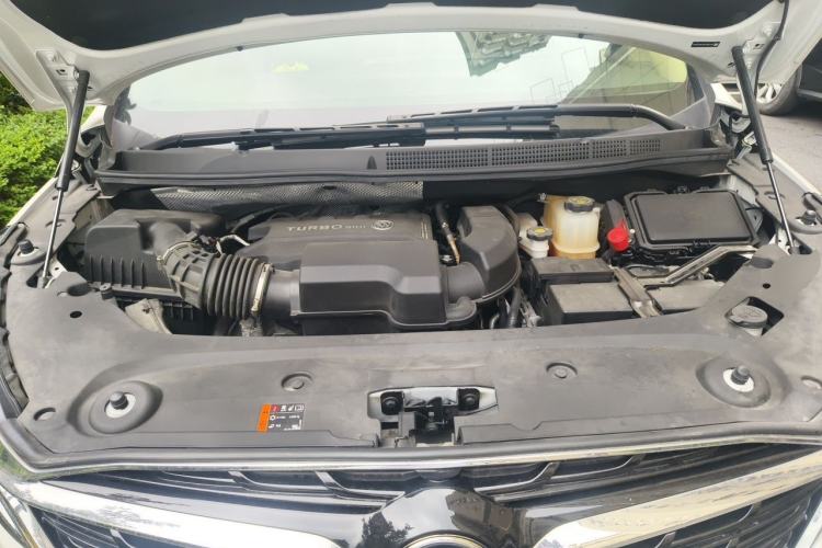 Used Buick GL8 2021 ES Land Cruiser 653T Luxury Edition Engine Bay