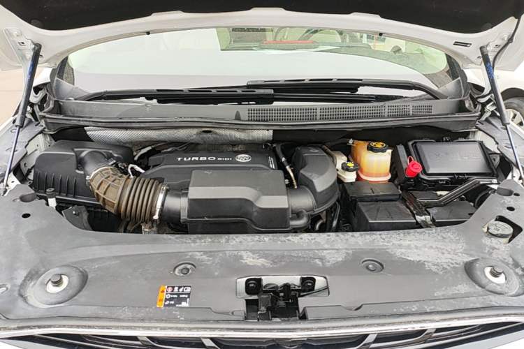 Used Buick GL8 2021 ES Landtrek 653T Comfort Edition Engine Bay