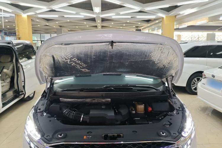 Used Buick GL8 2021 ES Land Cruiser 653T Luxury Edition Engine Bay
