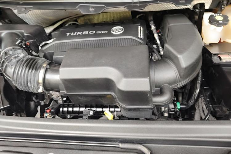Used Buick GL8 2021 Land Cruiser Executive 652T Premium Model Engine Bay