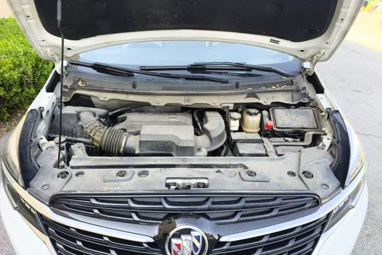 Used Buick GL8 2021 Land Cruiser Executive Class 652T Comfort Model Engine Bay