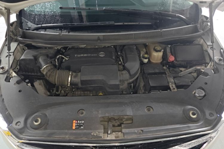 Used Buick GL8 2021 ES Landtrek 653T Comfort Edition Engine Bay