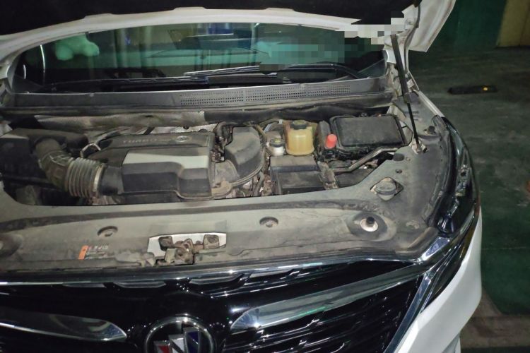 Used Buick GL8 2021 ES Land Cruiser 653T Luxury Edition Engine Bay Left
