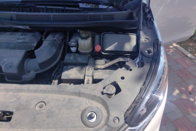 Used Buick GL8 2021 ES Land Cruiser 653T Luxury Edition Engine Bay Left