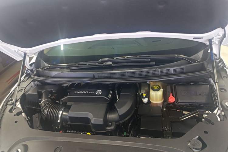 Used Buick GL8 2021 ES Land Cruiser 653T Luxury Edition Engine Bay