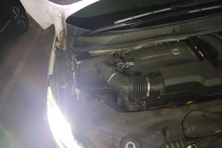 Used Buick GL8 2021 ES Landtrek 653T Comfort Edition Engine Bay Right