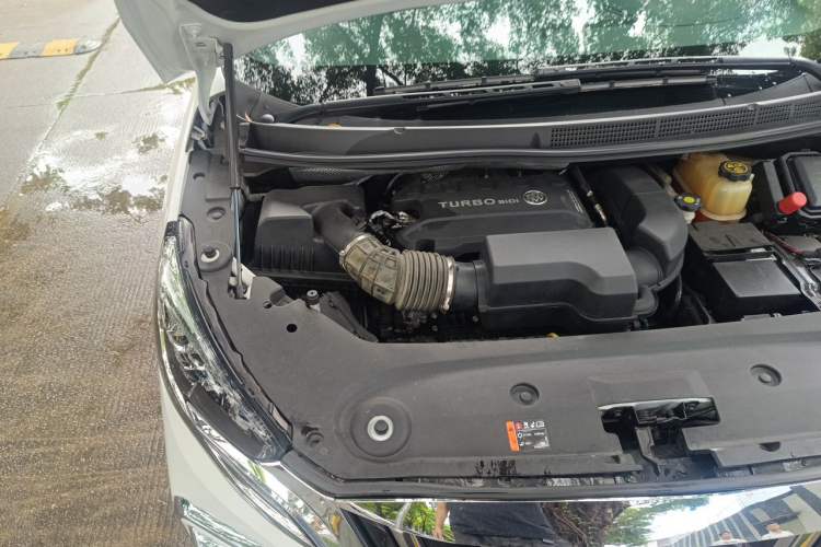 Used Buick GL8 2021 ES Landtrek 653T Comfort Edition Engine Bay Right