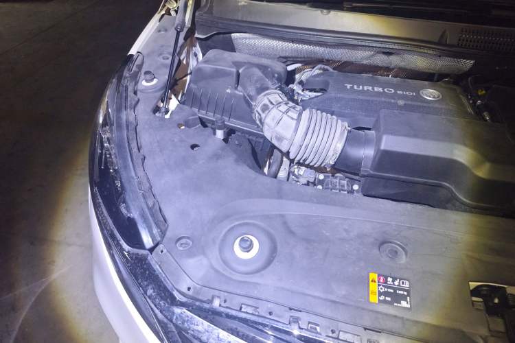 Used Buick GL8 2021 ES Landtrek 653T Comfort Edition Engine Bay Right