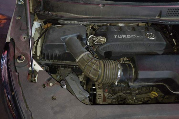 Used Buick GL8 2021 ES Landtrek 653T Comfort Edition Engine Bay Right