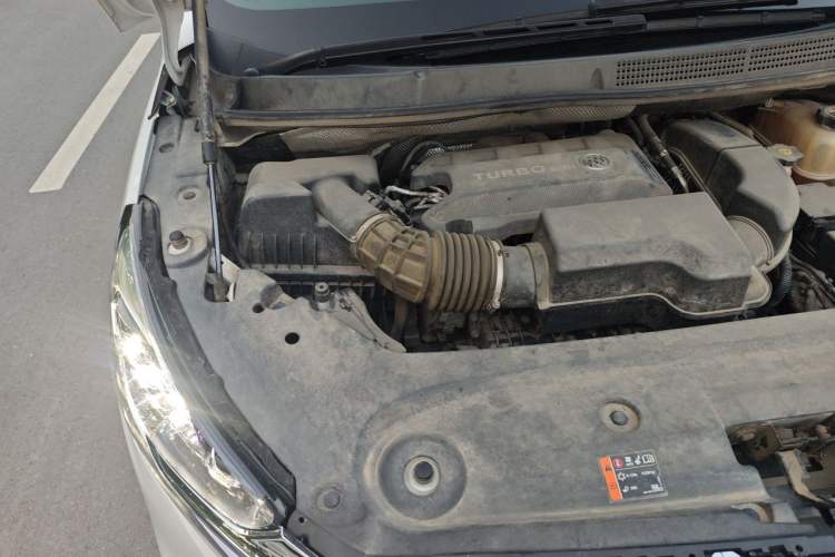 Used Buick GL8 2021 ES Landtrek 653T Comfort Edition Engine Bay Right