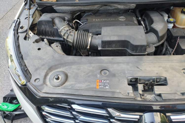 Used Buick GL8 2021 ES Landtrek 653T Comfort Edition Engine Bay Right