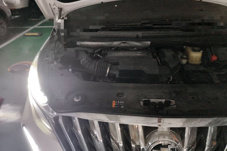 Used Buick GL8 2021 ES Landtrek 653T Comfort Edition Engine Bay Right