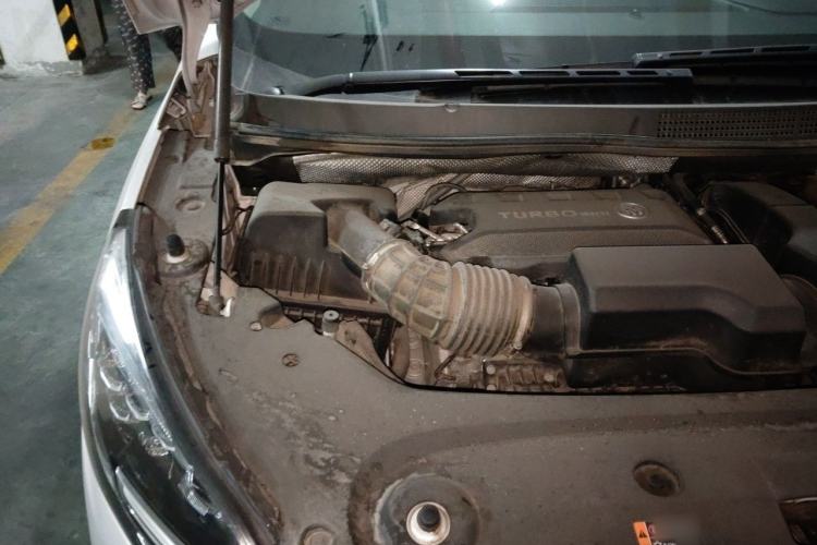 Used Buick GL8 2021 ES Landtrek 653T Comfort Edition Engine Bay Right