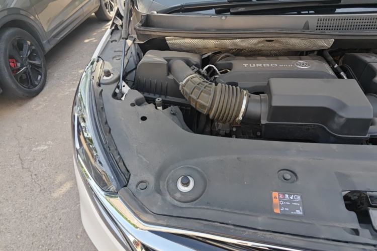 Used Buick GL8 2021 ES Land Cruiser 653T Luxury Edition Engine Bay Right