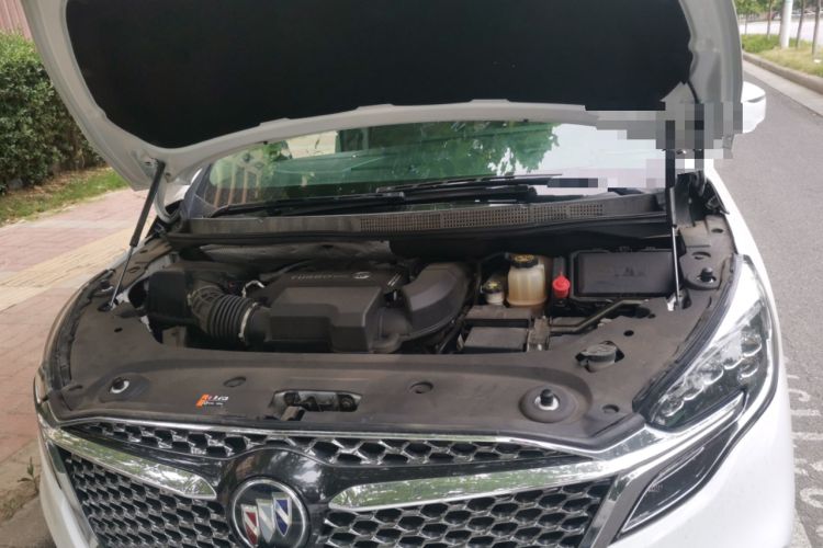 Used Buick GL8 2021 ES Land Cruiser 653T Flagship Model Engine Bay