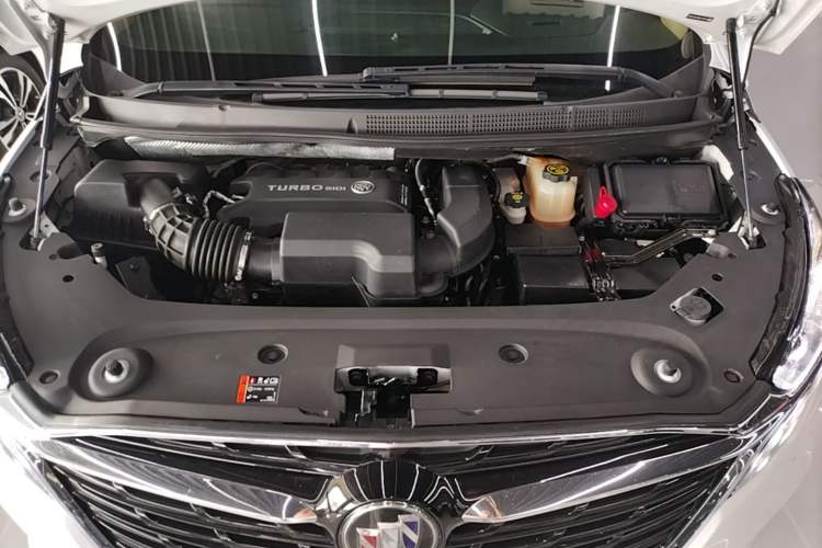 Used Buick GL8 2021 ES Land Cruiser 653T Luxury Edition Engine Bay