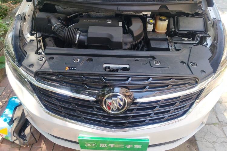 Used Buick GL8 2021 Land Cruiser Executive Class 652T Comfort Model Engine Bay