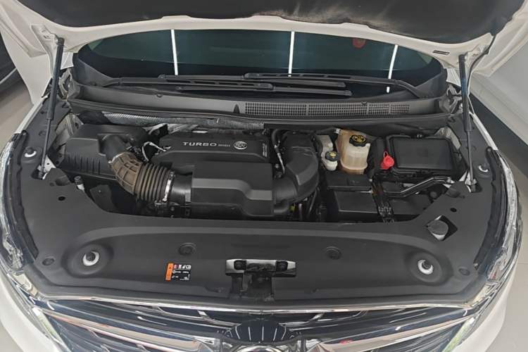 Used Buick GL8 2021 ES Landtrek 653T Comfort Edition Engine Bay