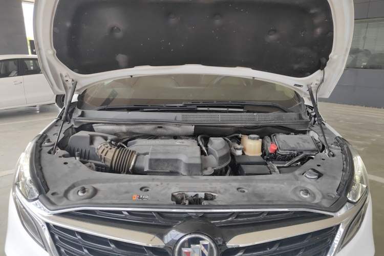 Used Buick GL8 2021 ES Land Cruiser 653T Luxury Edition Engine Bay