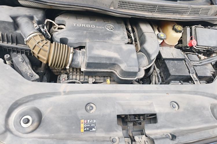 Used Buick GL8 2021 ES Land Cruiser 653T Luxury Edition Engine Bay