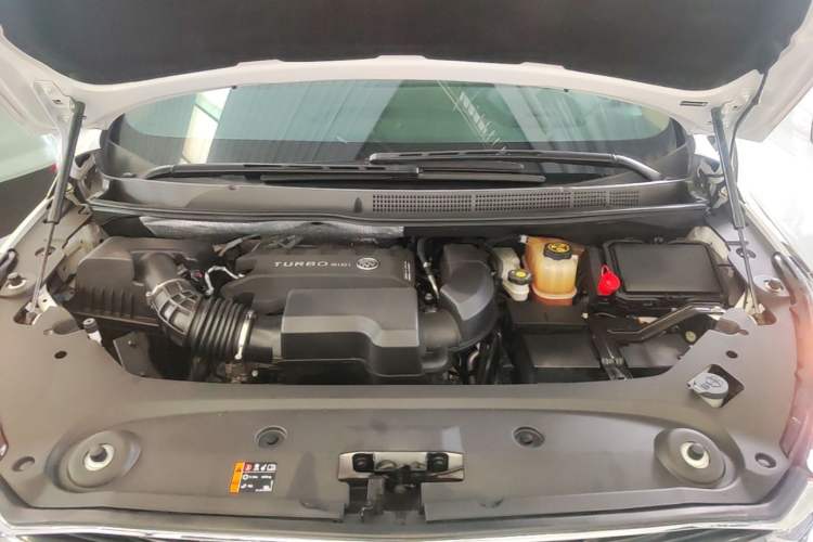 Used Buick GL8 2021 ES Land Cruiser 653T Luxury Edition Engine Bay