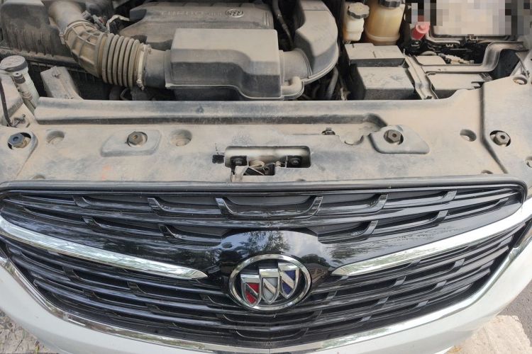 Used Buick GL8 2021 Land Cruiser Executive 652T Premium Model Engine Bay